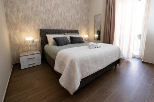Apartment Dream House-camilla